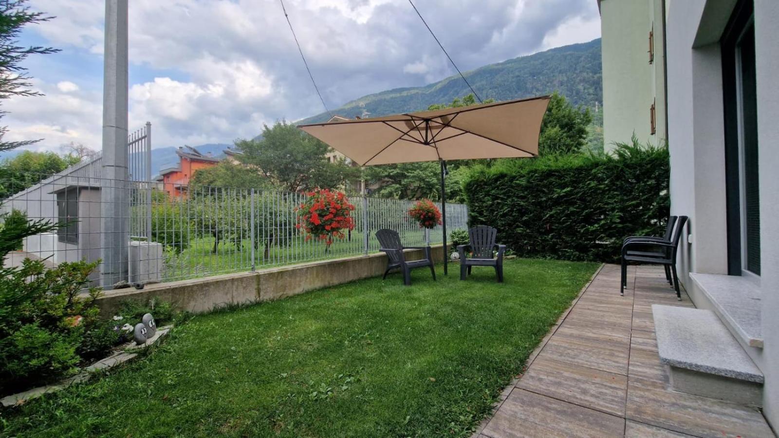 Apartment Casa Lina Tirano